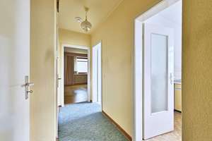 Zentral gelegene 2-Zimmer-Wohnung mit sonnigem Balkon in Hamburg-Blankenese – Die vollständige Adresse der Immobilie erhältst du vom Anbieter., 22587 Blankenese, Hamburg – Vorschaubild 7