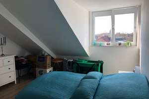 Schöne Dachgeschosswohnung mit tollem Weitblick in Rüttenscheid! – Die vollständige Adresse der Immobilie erhältst du vom Anbieter., 45128 Südviertel, Essen – Vorschaubild 9
