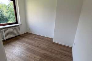 Ideal für Singles oder Paare - 2-Zimmer Wohnung zum 16.11! – Pestalozzistr. 38, 27568 Mitte, Bremerhaven – Vorschaubild 2