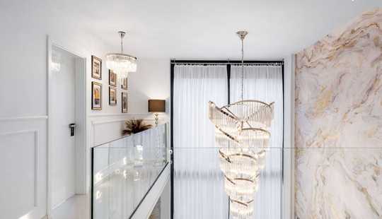 Bild von OFFENE GALERIE 🤩 Exklusives Einfamilienhaus mit Einliegerwohnung und großem Garten!