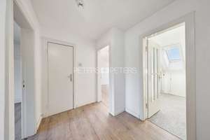 Provisionsfrei für den Erwerber: Charmante Dachgeschosswohnung in Hamburg-Hohenfelde – Die vollständige Adresse der Immobilie erhältst du vom Anbieter., 22087 Hohenfelde, Hamburg – Vorschaubild 4