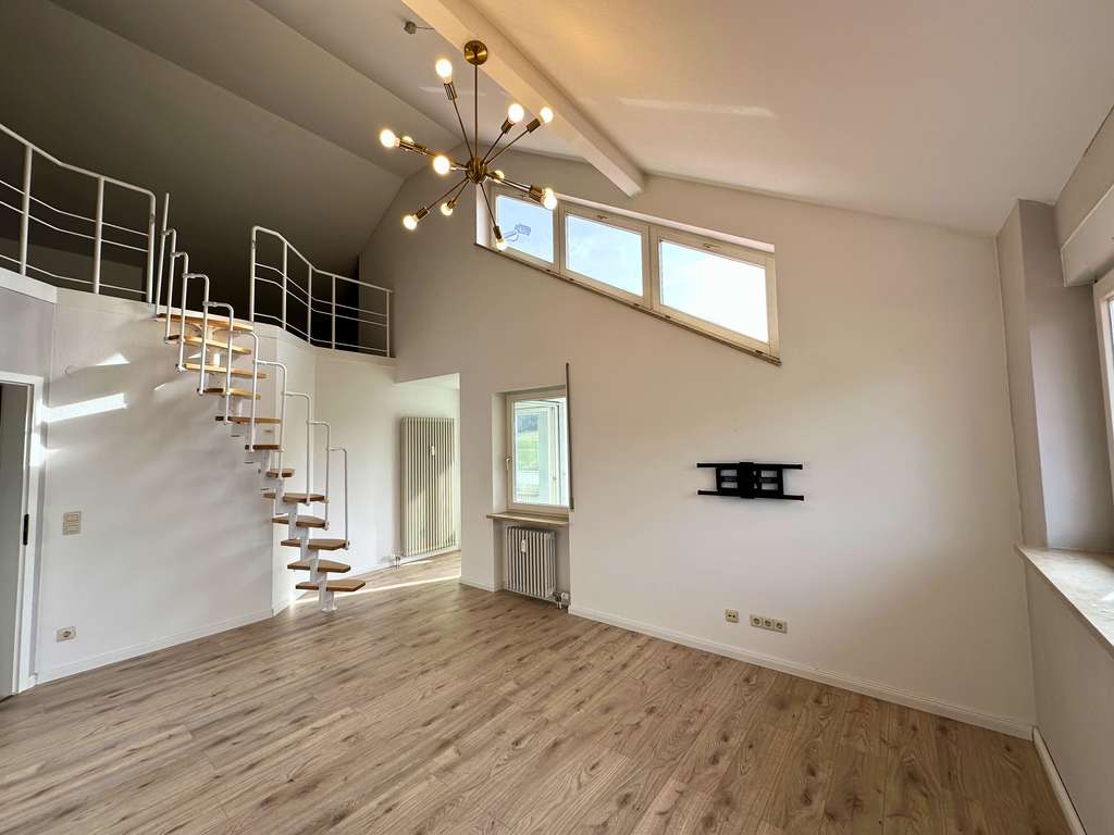 Immobilie in Hilzingen - Galeriejuwel in naturnaher Randlage - Bild 2