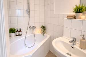 Modernisierte 2-Zimmer-Wohnung mit neuer Einbauküche nahe Rosenthaler Platz – Die vollständige Adresse der Immobilie erhältst du vom Anbieter., 10119 Mitte (Ortsteil), Berlin – Vorschaubild 5