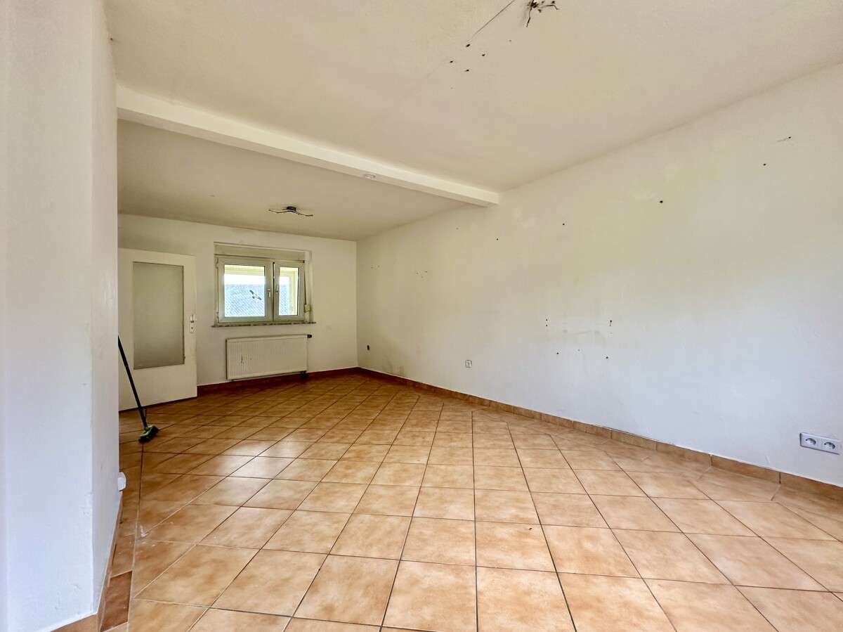 Immobilie in Großseifen - **Attraktives Mehrfamilienhaus mit hohem Renditepotenzial in Großseifen** - Bild 9