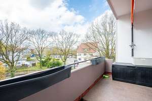 KEINE KÄUFERPROVISION Schicke ETW mit Balkon und Tiefgarage im Ladenzentrum von Bielefeld Stieghorst – Die vollständige Adresse der Immobilie erhältst du vom Anbieter., 33605 Stieghorst, Bielefeld – Vorschaubild 4