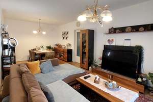 Moderne 3-Zimmer-Erdgeschosswohnung mit Terrasse u. eigenem Garten in Parkstadt-Schwabing