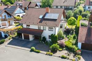 Einzugsbereit - Einfamilienhaus mit Wohlfühlfaktor und Traumgarten – Miltenberg (Kreis) – Vorschaubild 1