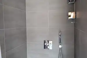 Idyllisches Einfamilienhaus mit Garten und Sauna – Frankfurt am Main – Vorschaubild 19