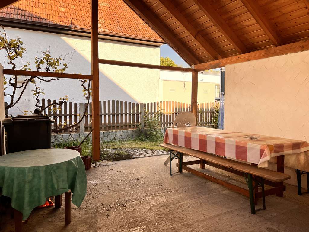 Immobilie in Neckartailfingen - Kleines Haus mit großer Scheune und kleinem Garten in Neckartailfingen - Bild 3