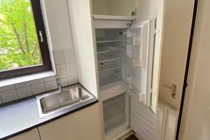 HELLE 4 ZIMMER WOHNUNG!!! zentrale Lage und viel Platz! – Peter-Bauer-Straße 16, 50823 Neuehrenfeld, Köln – Vorschaubild 9