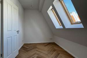 PROVISIONSFREI ! FREIE, SEHR HELLE GROSSZÜGIGE DACHGESCHOSS-WHG. M. TERRASSEN WEITBLICK, LIFT – Bernhard-Lichtenberg-Str. 2, 10405 Prenzlauer Berg, Berlin – Vorschaubild 19