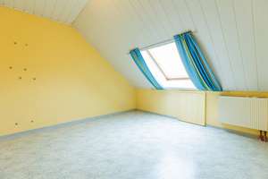 Großes, direkt beziehbares Reihenhaus mit 7 Zimmern, 3 Tageslichtbädern, Balkon, Terrasse & Garten – Die vollständige Adresse der Immobilie erhältst du vom Anbieter., 65462 Ginsheim-Gustavsburg – Vorschaubild 16