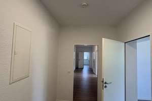 Helle 2-Zimmer-Wohnung mit Loggia und Wohlfühlambiente – Die vollständige Adresse der Immobilie erhältst du vom Anbieter., 28199 Neuenland, Bremen – Vorschaubild 2