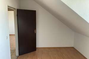 Helle 3-Zimmer-Wohnung mit Balkon in zentraler Lage – Limitenstraße 152, 41236 Rheydt, Mönchengladbach – Vorschaubild 4