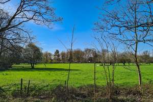 Köln-Holweide: Baudenkmal mit Potential in bester Wohnlage in ruhiger Stichstraße. Sanierungsbedarf – Die vollständige Adresse der Immobilie erhältst du vom Anbieter., 51067 Holweide, Köln – Vorschaubild 15