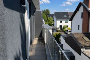Exklusive Einfamiliendoppelhaushälfte mit Carport und Terrasse in Köln-Merheim Modernes Wohnen mit d – Die vollständige Adresse der Immobilie erhältst du vom Anbieter., 51109 Merheim, Köln – Vorschaubild 18