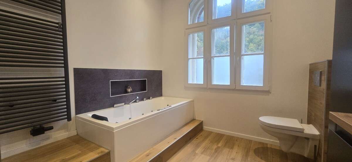 Immobilie in Radevormwald - Liebhaberstück für alle, die außergewöhnliches Wohnen mit Geschichte und Charme schätzen. - Bild 5