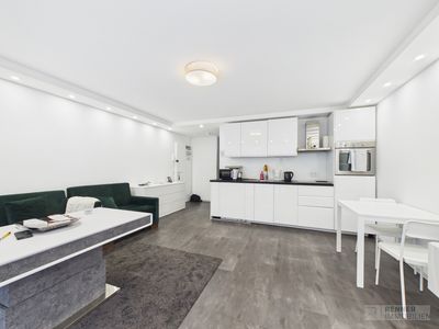 Sanierte 2-Zimmer-Terrassenwohnung mit ca. 4,5 % Mietrendite in top Wohnanlage am Fuße der Rednitz!