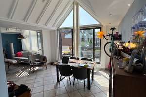 Moderne 2-Zimmerwohnung mit Südterrasse, Westbalkon und Tiefgaragenstellplatz in Köln-Junkersdorf