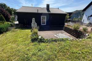 Attraktives Zweifamilienhaus mit flexiblen Nutzungsmöglichkeiten in ruhiger Wohnlage * MODERNISIERT! – Die vollständige Adresse der Immobilie erhältst du vom Anbieter., 57080 Niederschelden, Siegen – Vorschaubild 16