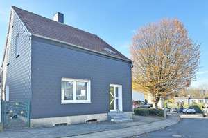 Visionen, Sanierung, Wohnrecht!
Viel Platz in Harpen – Die vollständige Adresse der Immobilie erhältst du vom Anbieter., 44805 Harpen/Rosenberg, Bochum – Vorschaubild 2