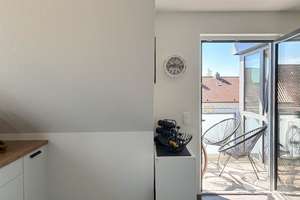 Im Zentrum von Neu-Ulm/Pfuhl neuwertige exklusive 2-Zi.-Maisonette mit Aufzug, EBK, 2 Balkone + TG – Die vollständige Adresse der Immobilie erhältst du vom Anbieter., 89233 Neu-Ulm – Vorschaubild 7