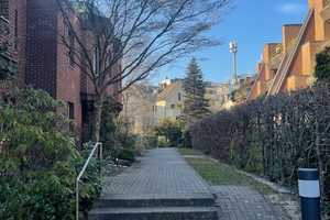 Schönes Familienhaus mit Garten und Garage! – Düsseldorf – Vorschaubild 2