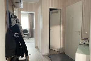Gepflegte Dreizimmerwohnung mit Balkon und TG-Stellplatz in A.-Haunstetten zu verkaufen – Die vollständige Adresse der Immobilie erhältst du vom Anbieter., 86179 Haunstetten-Ost, Augsburg – Vorschaubild 3