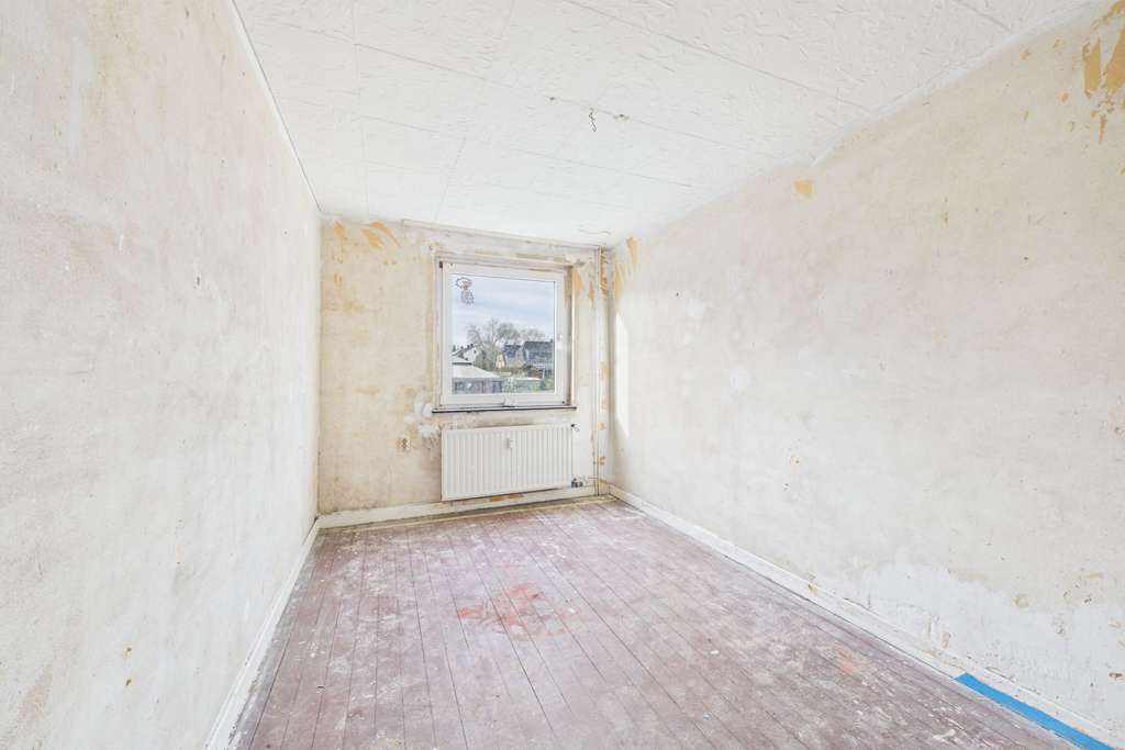 Immobilie in Castrop-Rauxel - Sanierungsbedürftige Wohnung mit Gestaltungsspielraum - Bild 3