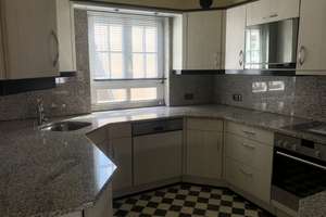 Historisches  MFH mit u.a. stilvoller 6 Zi.-Maisonettewohnung sowie großräumige Gewerbenutzung – Die vollständige Adresse der Immobilie erhältst du vom Anbieter., 60388 Bergen-Enkheim, Frankfurt am Main – Vorschaubild 4