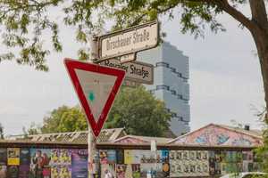 Gemütliche 2 Zimmer Balkon Wohnung im Herzen von Friedrichshain zu verkaufen! – Berlin – Vorschaubild 15