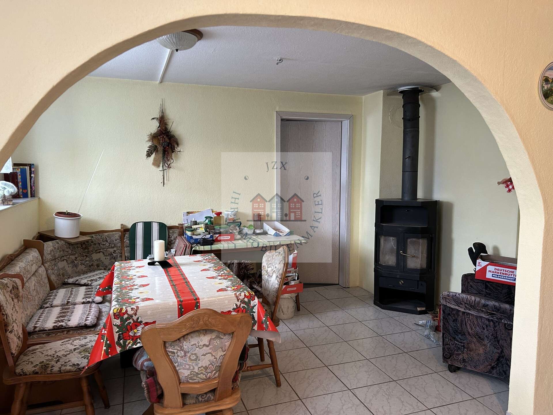 Immobilie in Gornau - Arbeiten vor Ort, komfortabel wohnen – vielseitige Gewerbeimmobilie mit Wohnhaus und XXL-Grundstück - Bild 4