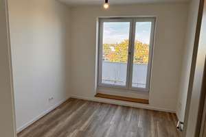 130 QM Penthouse mit Wasserblick am Havelufer: Erstbezug mit 48 m² Dachterrasse – Parkstraße 22, 13585 Hakenfelde, Berlin – Vorschaubild 9
