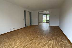 Modernes Einfamilienhaus mit angrenzender Grünfläche , 2 Terrassen und 1 Balkon - von privat – Ringstraße 79, 76356 Karlsruhe (Kreis) – Vorschaubild 21