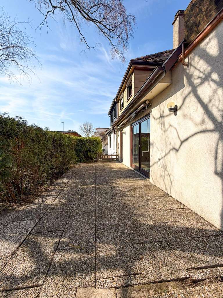 Immobilie in Eislingen/Fils - Provisionsfrei: Helle Doppelhaushälfte mit Garten, Terrasse & Balkon - große Doppelgarage inklusive - Bild 4