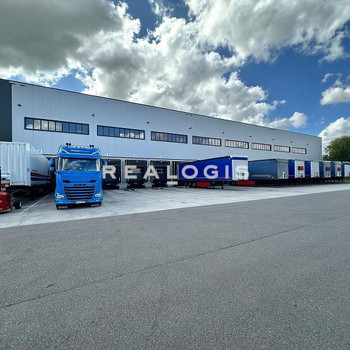 Landkreis Leipzig | ca. 8.000 m² Logistikhalle mit Rampen | teilbar ab ca. 1.000 m²