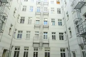 ++ möblierte 2 Zi. Whg. mit EBK im schönem Werder ++ – Mittelstraße 50, 39114 Magdeburg – Vorschaubild 2