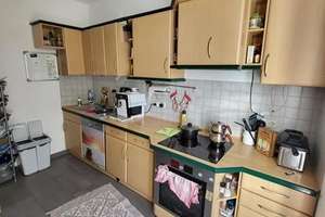 Gemütliche 3-Zi mit Balkon, Wanne, EBK und Laminat in zentraler Lage! – Philippstraße 6, 9130 Sonnenberg, Chemnitz – Vorschaubild 2