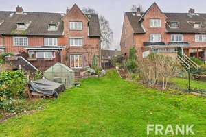 Frei ab 01.09.26! Reihenendhaus mit großem Grundstück + Top-Ausstattung! Kiel-Elmschenhagen – Die vollständige Adresse der Immobilie erhältst du vom Anbieter., 24147 Elmschenhagen, Kiel – Vorschaubild 3