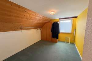 Gepflegtes Zweifamilienhaus mit vermieteter Wohneinheit und Entwicklungsmöglichkeit nahe Waldbröl! – Die vollständige Adresse der Immobilie erhältst du vom Anbieter., 51545 Waldbröl – Vorschaubild 17