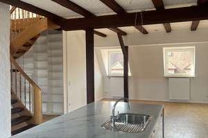 Altbaucharme auf zwei Etagen: 5-Zimmer-Maisonette im Fachwerk-Altbau mit Designküche und 2 Loggias – Die vollständige Adresse der Immobilie erhältst du vom Anbieter., 90461 Guntherstraße, Nürnberg – Vorschaubild 14