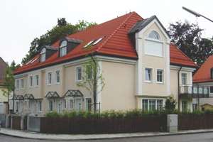 Hochwertiges und helles Reihenhaus mit Garten – Waxensteinstraße 41, 81377 Am Waldfriedhof, München – Vorschaubild 3