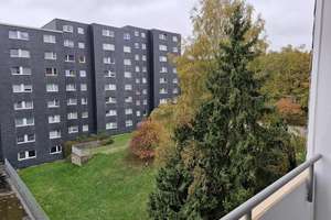 Renovierte 3-Zimmer-Wohnung sucht neuen Mieter – Mohrhennsfeld 34, 42369 Ronsdorf, Wuppertal – Vorschaubild 1
