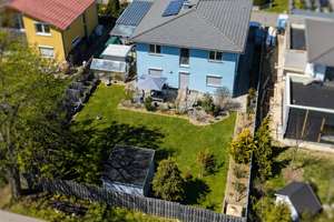 Modernes Wohnhaus mit Einliegerwohnung & Burgblick – vielseitig nutzbar in Top-Randlage