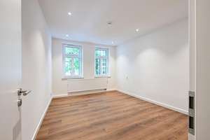 Prachtjuwel! Seltene Gelegenheit für einen Altbau in Top-Lage von Maxvorstadt – Die vollständige Adresse der Immobilie erhältst du vom Anbieter., 80798 Josephsplatz, München – Vorschaubild 9