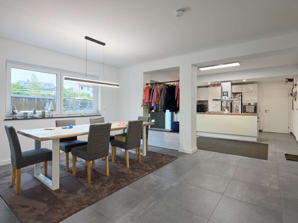 Immobilie in Langenselbold - Zeitgemäßes Mehrfamilienhaus mit 5,5% Rendite - Bild 4