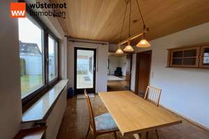 Gepflegtes Zweifamilienhaus mit großzügigem Grundstück, Terrasse, Balkon und Garage in Mutlangen – Spagenstraße 10, 73557 Mutlangen – Vorschaubild 10