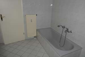 Schöne Wohnung mit Weitblick schöner Lage von Trier-Ruwer
mit viel Grün – Die vollständige Adresse der Immobilie erhältst du vom Anbieter., 54292 Ruwer/Eitelsbach, Trier – Vorschaubild 14