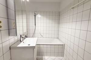 Platz für die kleine Familie! Schöne 3 Zimmer-Wohnung mit Charme und Terrasse! – Alte Ziegelei 14, 30419 Stöcken, Hannover – Vorschaubild 9