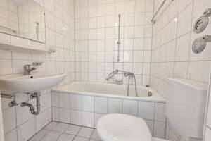 Panoramablick 7. Stock. Gepflegte 2-Raum-Wohnung in Schwabing-West – Klausingweg 2, 80797 Am Luitpoldpark, München – Vorschaubild 7